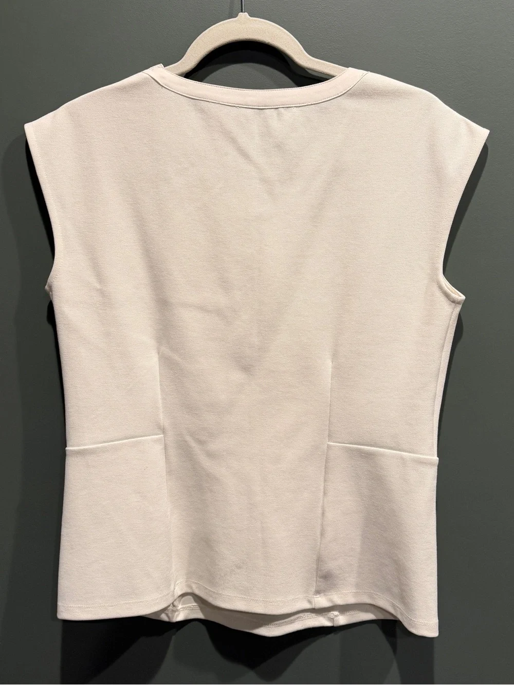 NWT Ann Taylor Sleeveless Cream Button-Shoulder Top